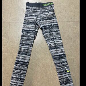 Nike Pro leggings - womens - small